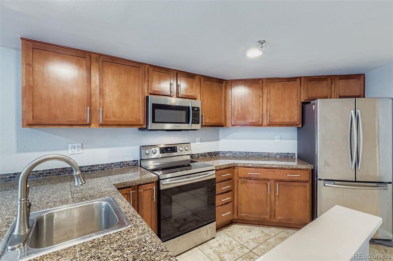 100 Park Ave #606, Denver, CO 80205