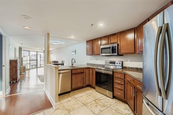 100 Park Ave W #606, Denver, CO 80205