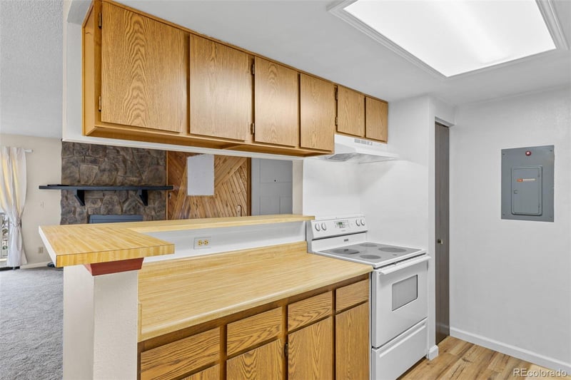 921 Walden St #108, Aurora, CO 80017