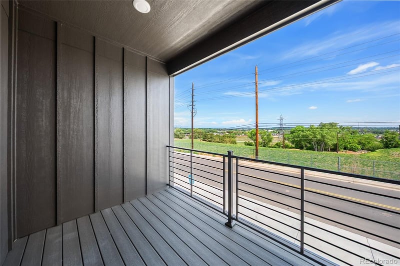 2906 56th Ave, Denver, CO 80221