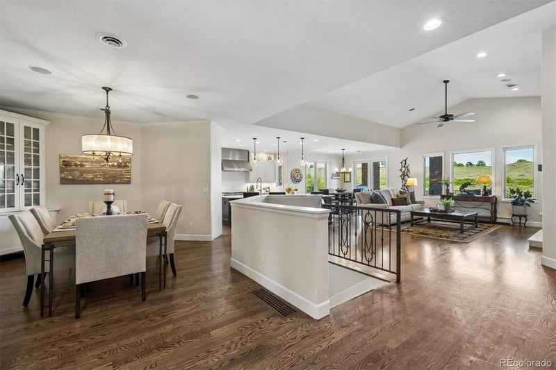 2431 S Xenon Way, Lakewood, CO 80228