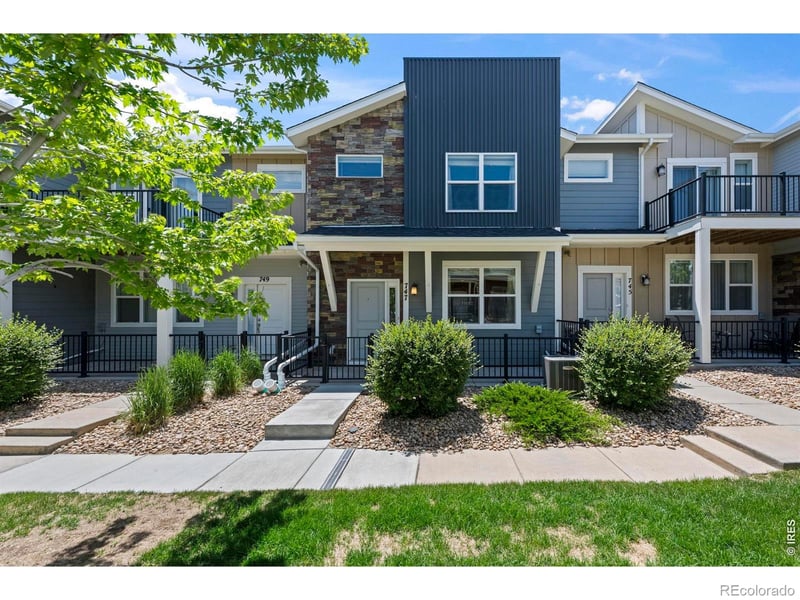 747 Robert St, Longmont, CO 80503