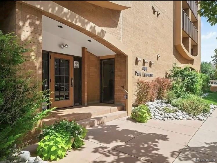 400 Lafayette St #1201, Denver, CO 80209