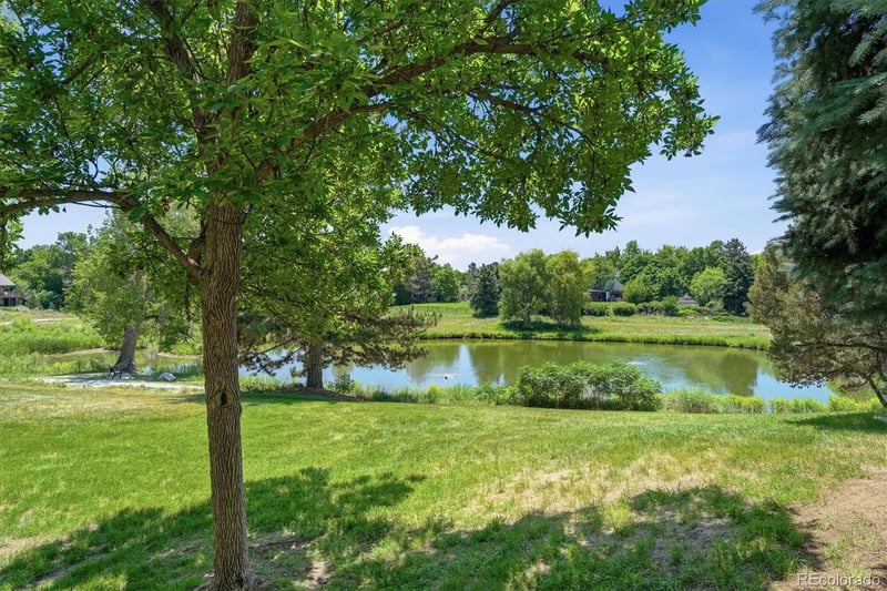 1520 W Briarwood Ave, Littleton, CO 80120