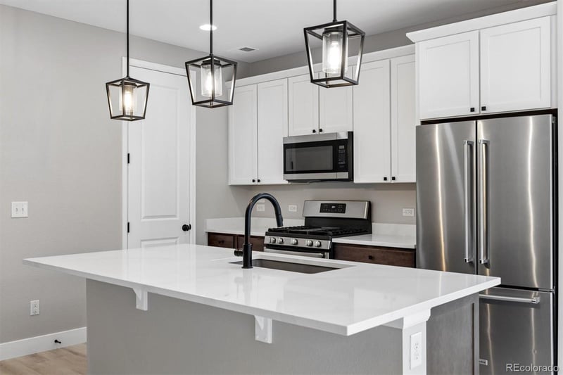 693 Blue Teal Dr, Castle Rock, CO 80104
