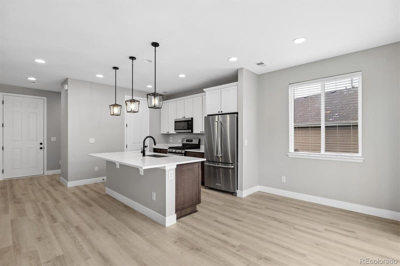 693 Blue Teal Dr, Castle Rock, CO 80104