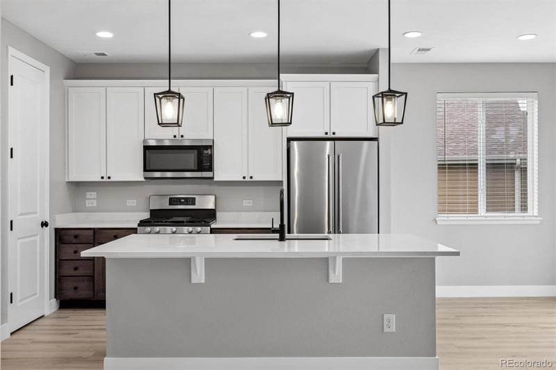 693 Blue Teal Dr, Castle Rock, CO 80104