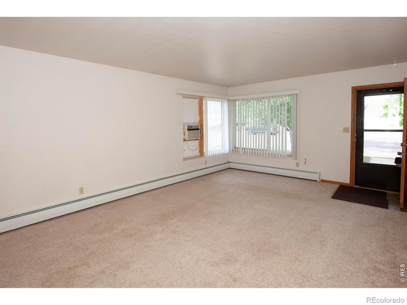 112 5th Ave, Sterling, CO 80751