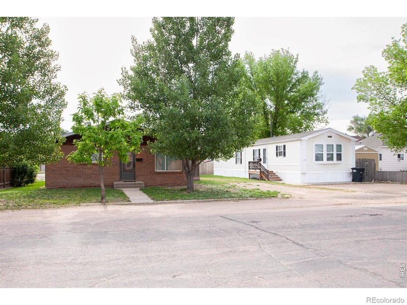 112 5th Ave, Sterling, CO 80751