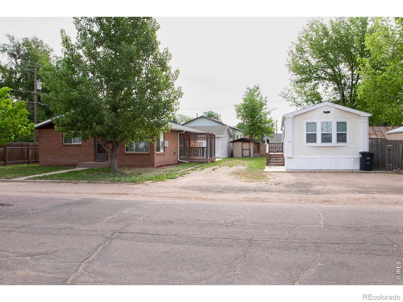112 5th Ave, Sterling, CO 80751