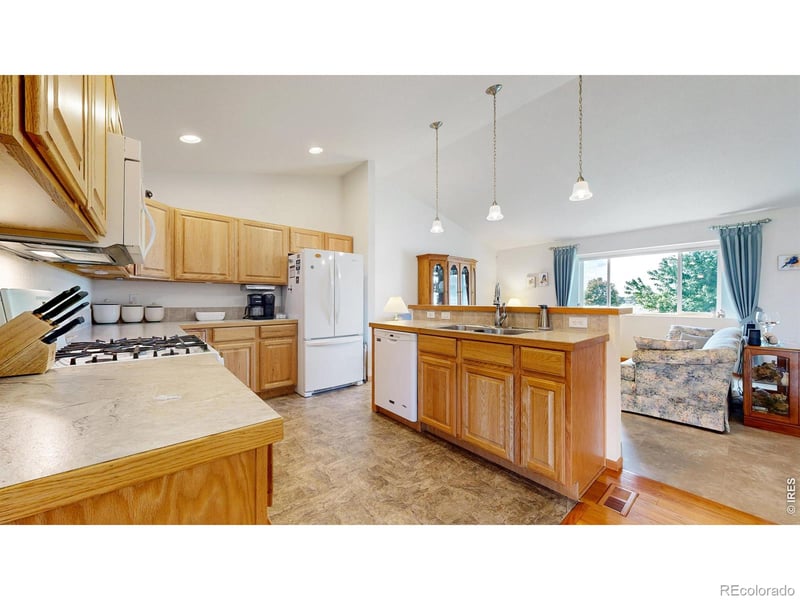 479 27th St, Loveland, CO 80538