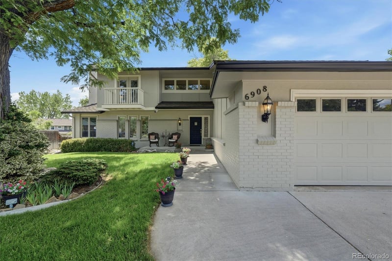 6908 W Nova Dr, Littleton, CO 80128
