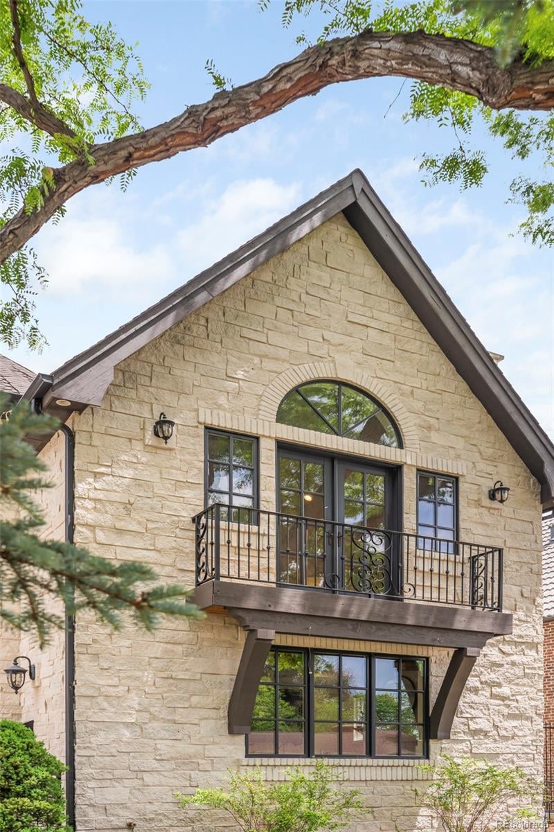 850 Saint Paul St, Denver, CO 80209