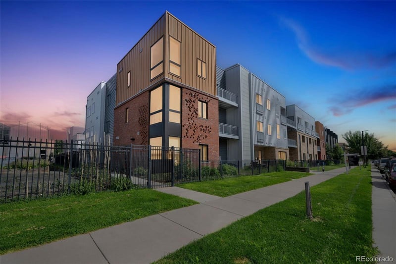 2525 Arapahoe St #RD213, Denver, CO 80205