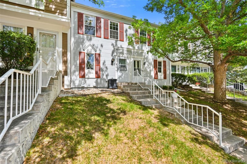 10509 W Dartmouth Ave, Lakewood, CO 80227
