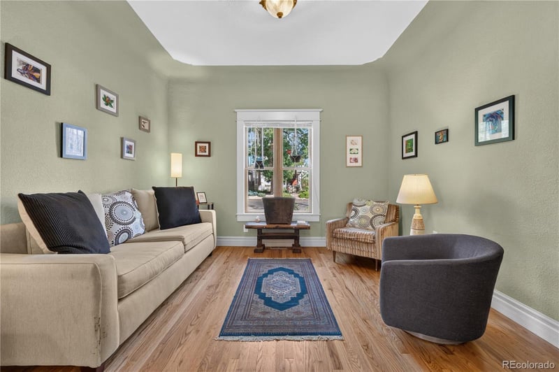 3038 California St, Denver, CO 80205