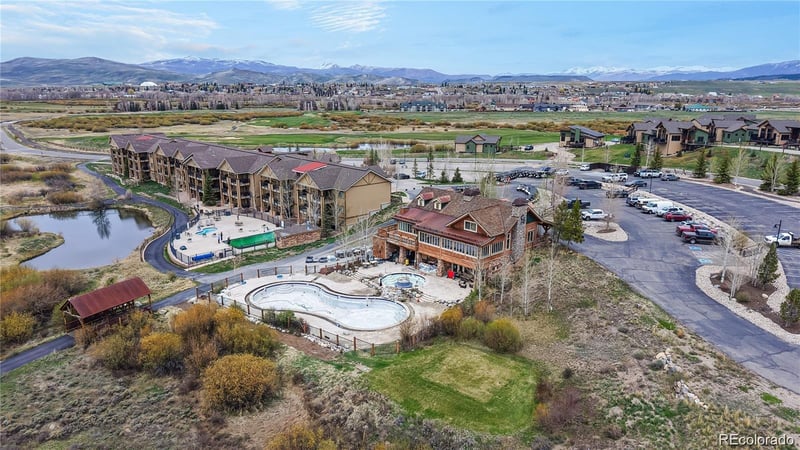 295 Elk Track Cir, Granby, CO 80446