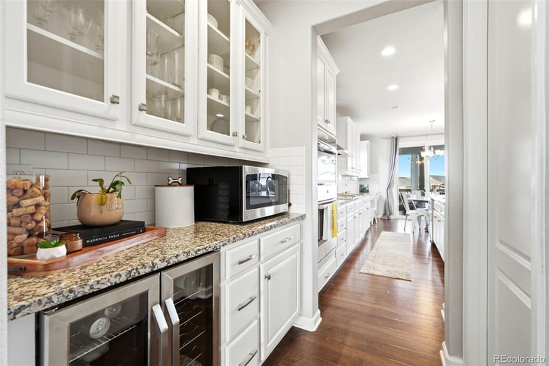 2900 Rising Moon Way, Castle Rock, CO 80109
