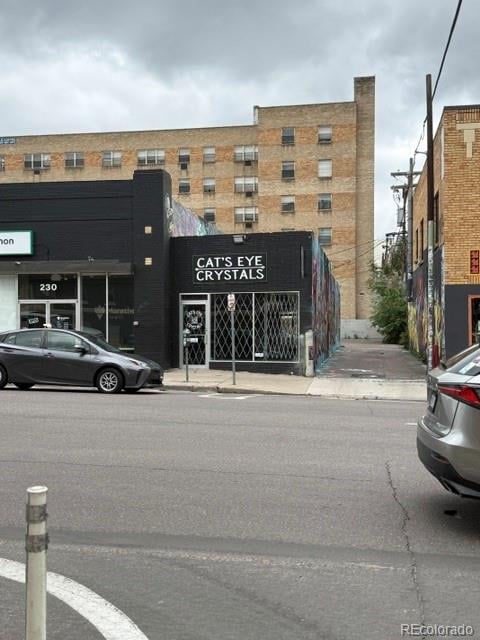 226 13th Ave, Denver, CO 80203