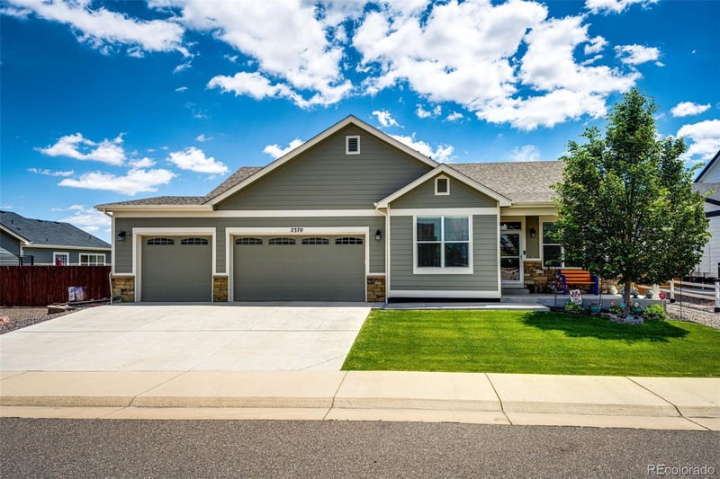 2370 Main St, Strasburg, CO 80136
