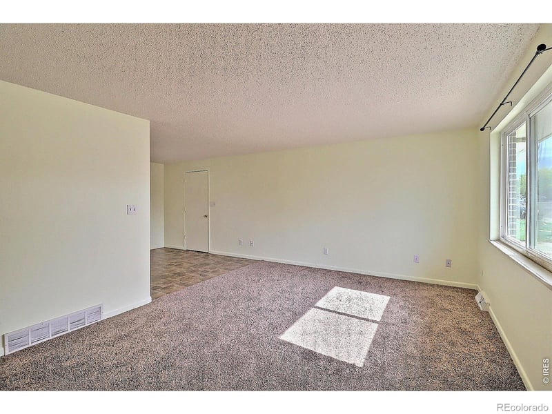 3011 Lakeside Dr, Evans, CO 80620