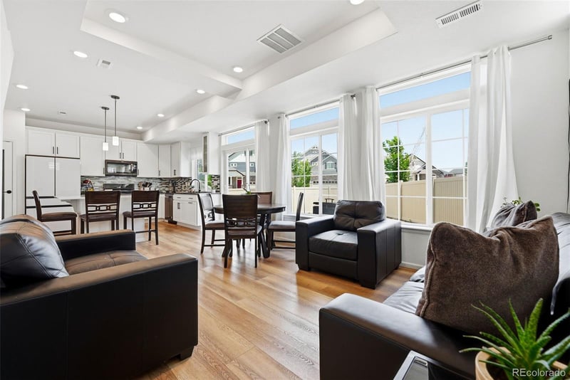 4130 Quatar Ct, Aurora, CO 80019