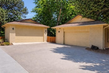 2429 S Chase Ln, Lakewood, CO 80227