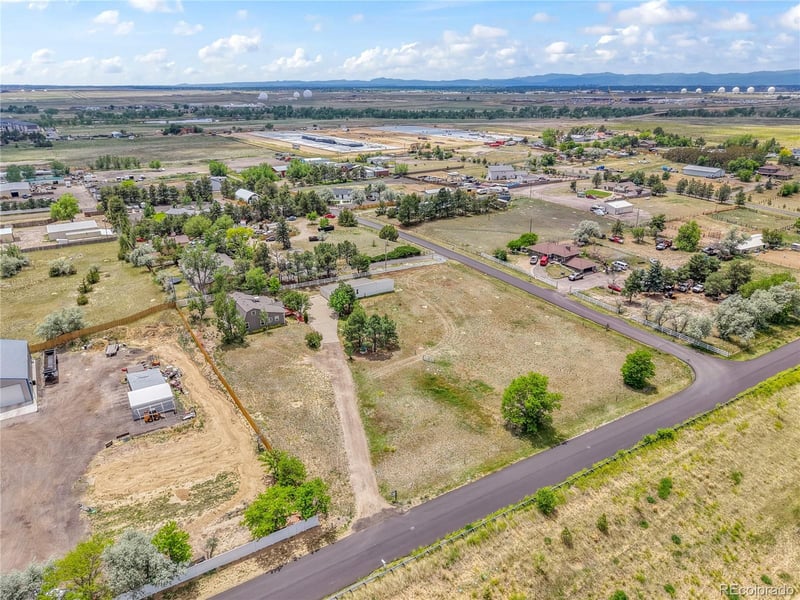 21400 11th Ave, Aurora, CO 80018