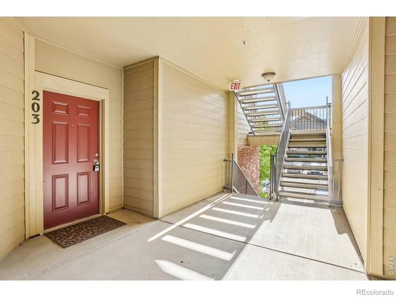 804 Summer Hawk Dr #4203, Longmont, CO 80504