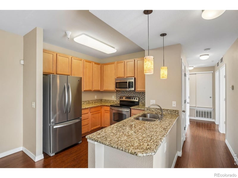 804 Summer Hawk Dr #4203, Longmont, CO 80504