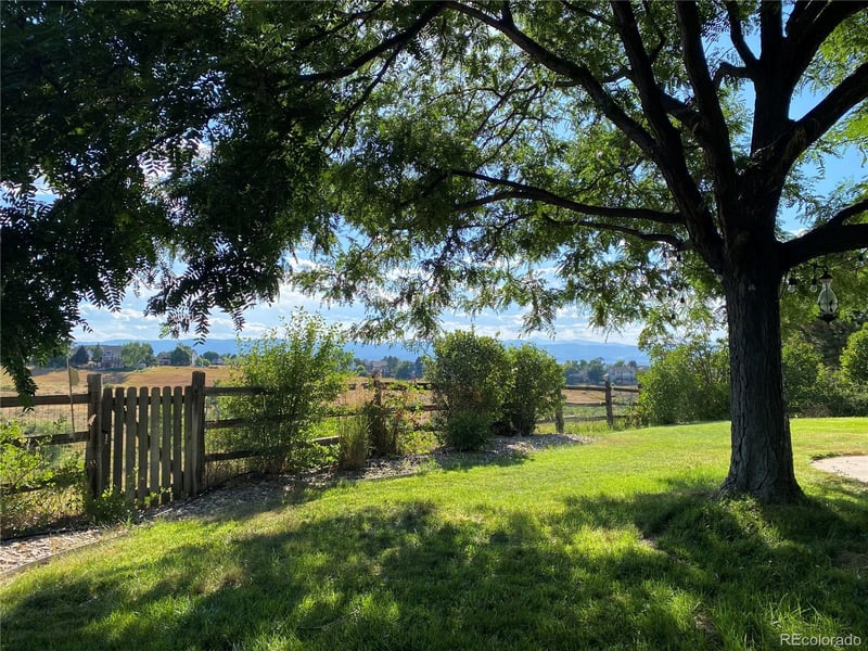 1574 Sunset Ridge Rd, Highlands Ranch, CO 80126