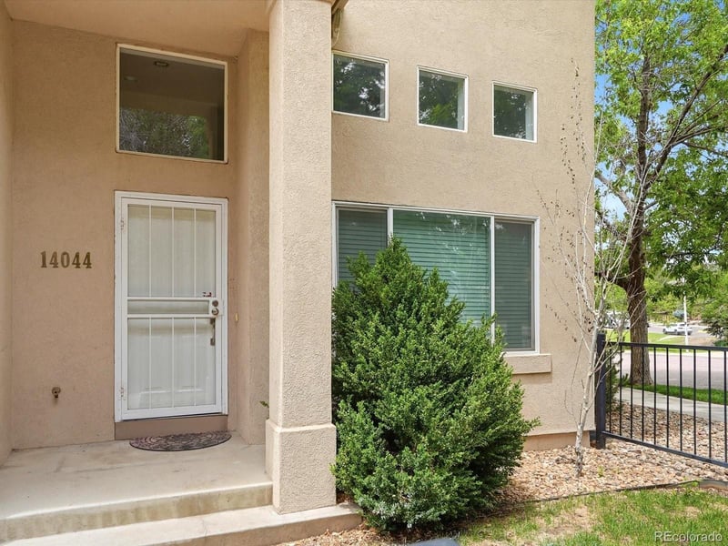 14044 Temple Dr, Aurora, CO 80015