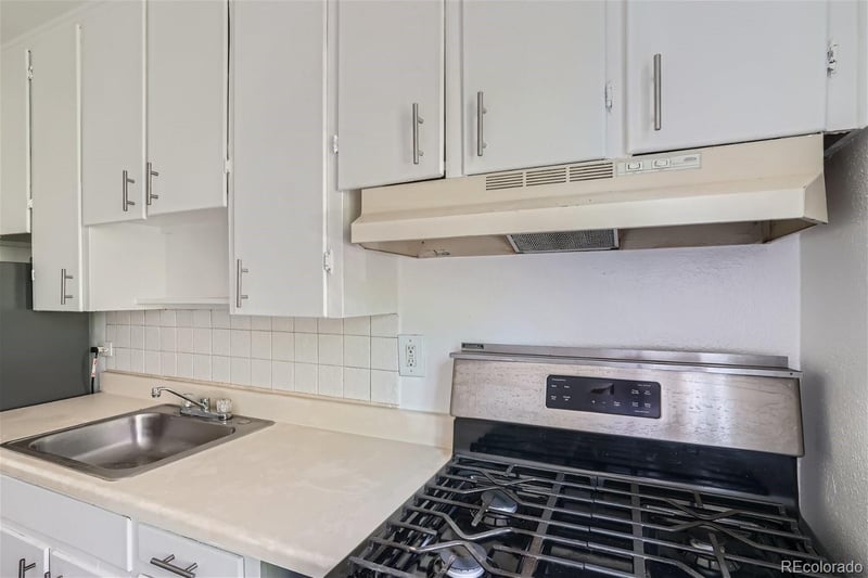 85 Grant St #22, Denver, CO 80203
