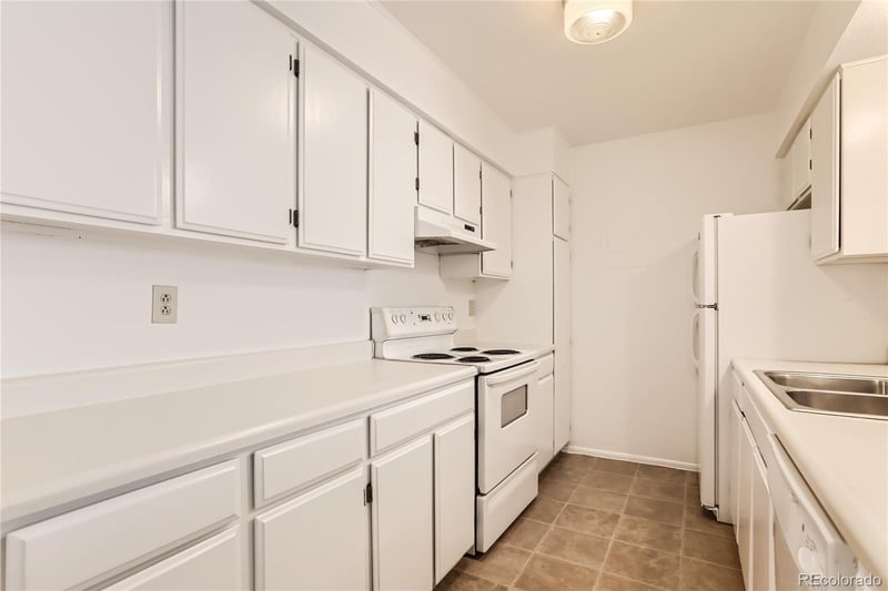 3855 Monaco Street Pw #265, Denver, CO 80237