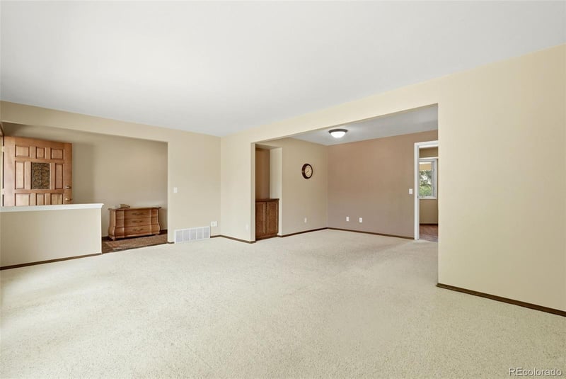 5477 Hinsdale Pl, Littleton, CO 80128