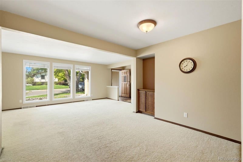 5477 Hinsdale Pl, Littleton, CO 80128