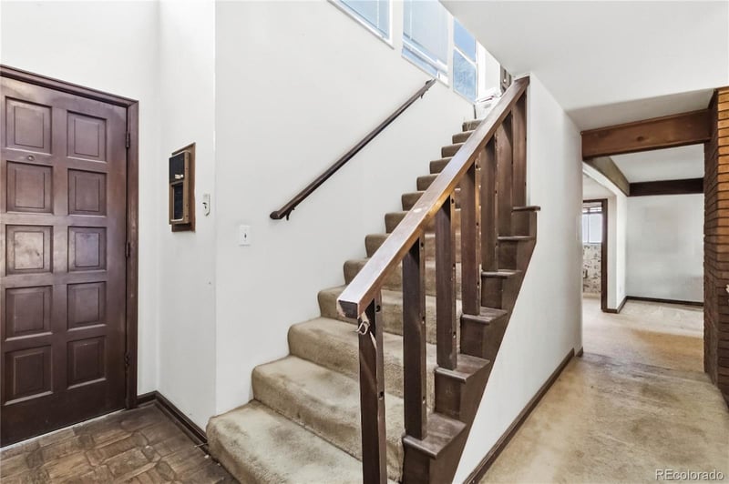 7290 Euclid Dr, Centennial, CO 80111