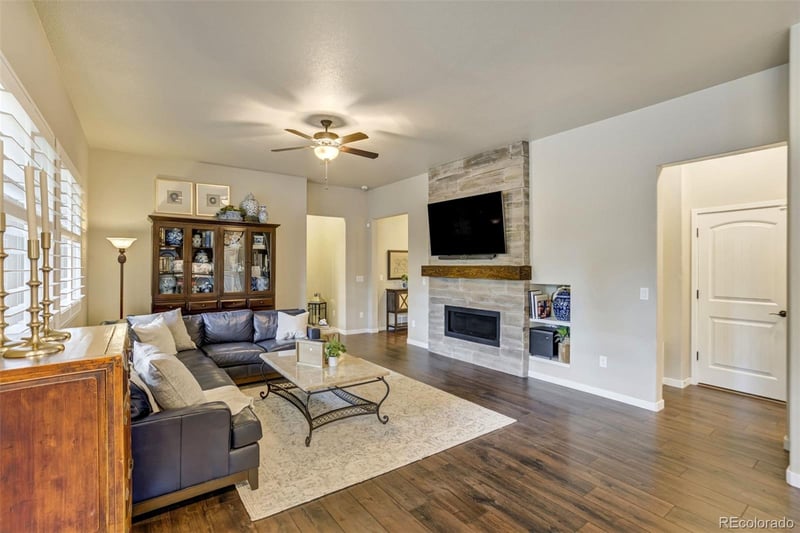 1542 Summerglow Ln, Monument, CO 80132