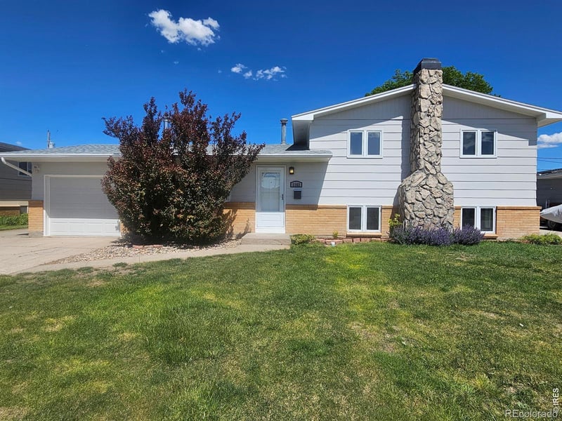 1162 Westview Dr, Sterling, CO 80751