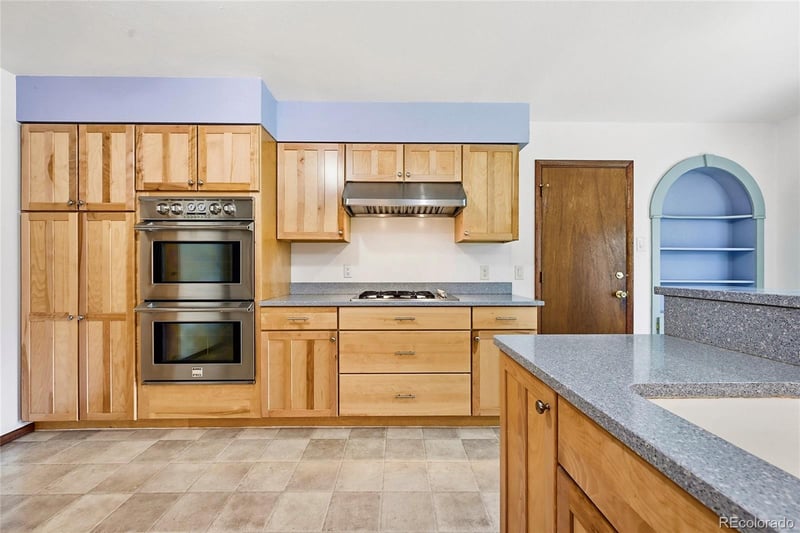 14860 W 53rd Ave, Golden, CO 80403