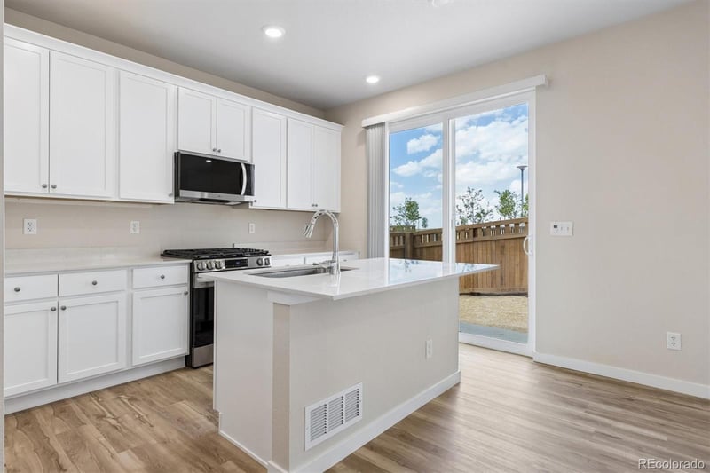 22729 47th Dr, Aurora, CO 80019