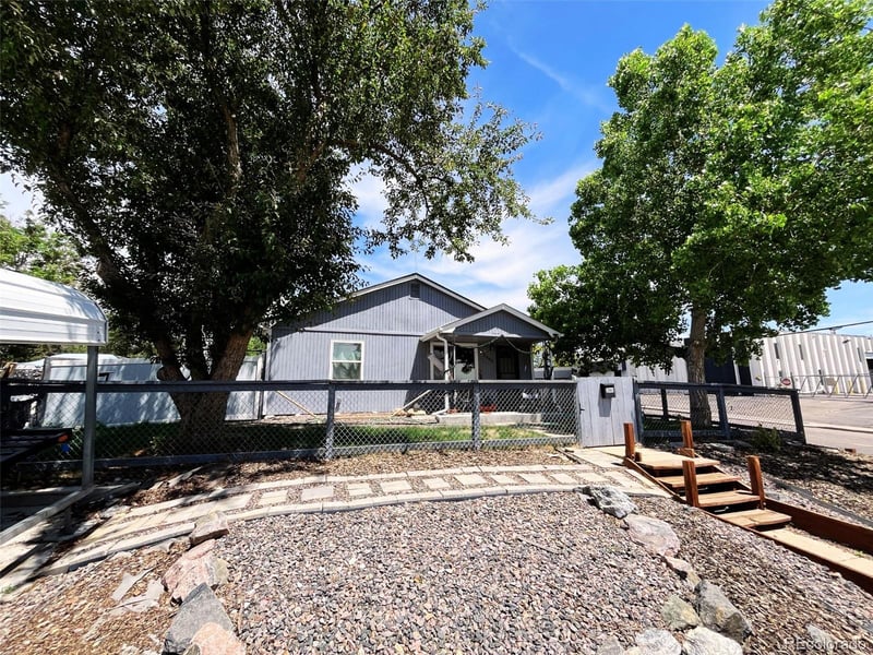2001 Vassar Ave, Englewood, CO 80110