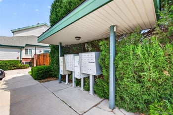 878 S Kalispell Cir #101, Aurora, CO 80017
