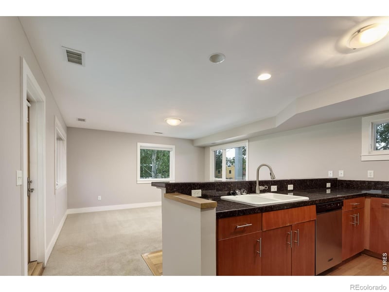 722 Tenacity Dr, Longmont, CO 80504