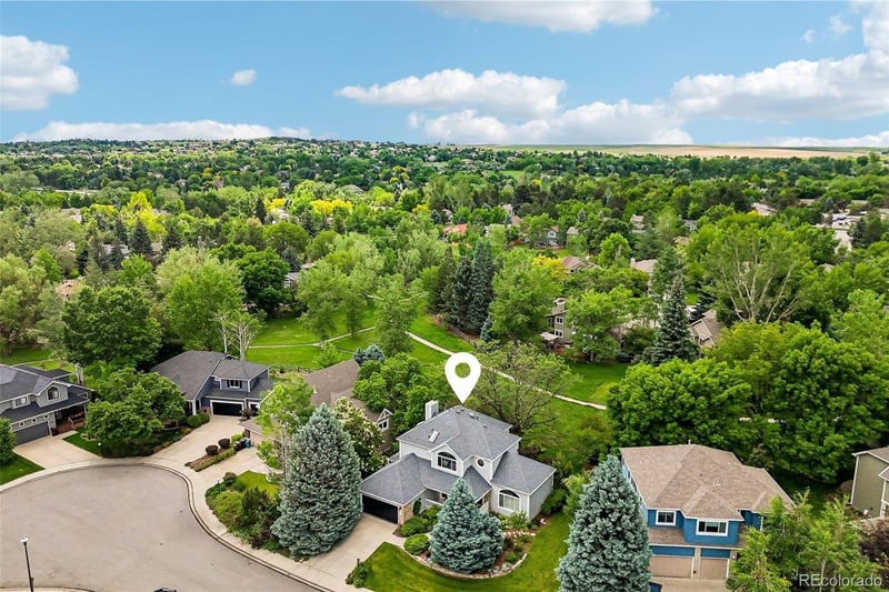 7154 Burgundy Dr, Niwot, CO 80503