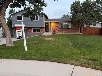 9320 W Burgundy Ave, Littleton, CO 80123