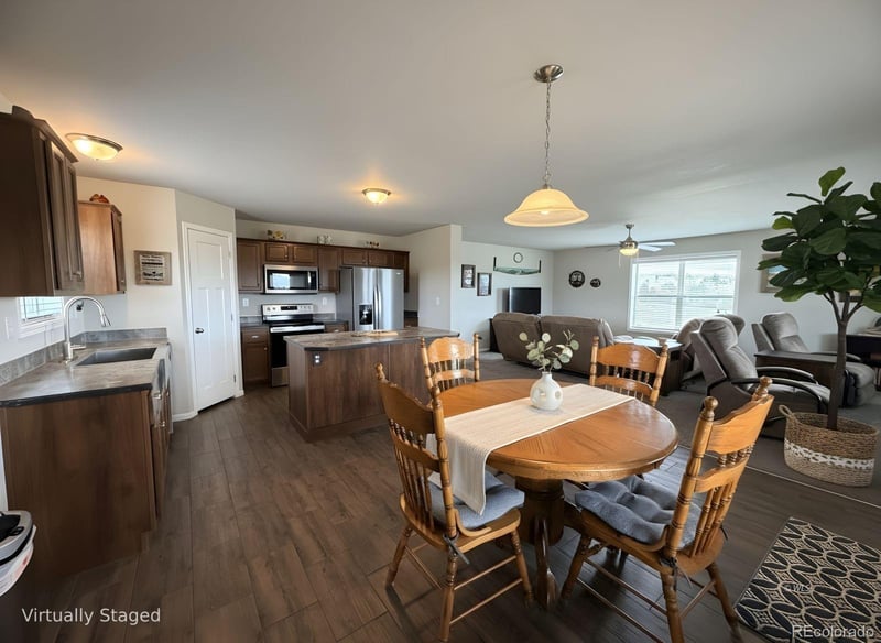 296 Arapahoe Cir, Westcliffe, CO 81252