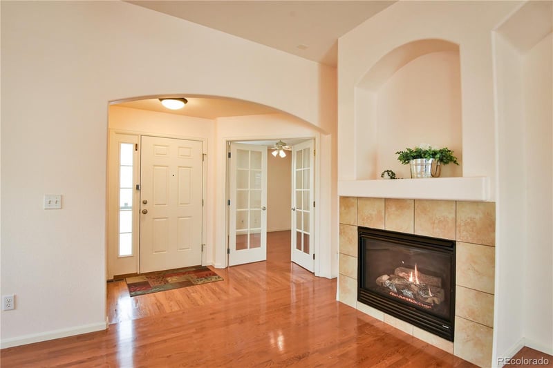 23627 E Bellewood Dr, Aurora, CO 80016