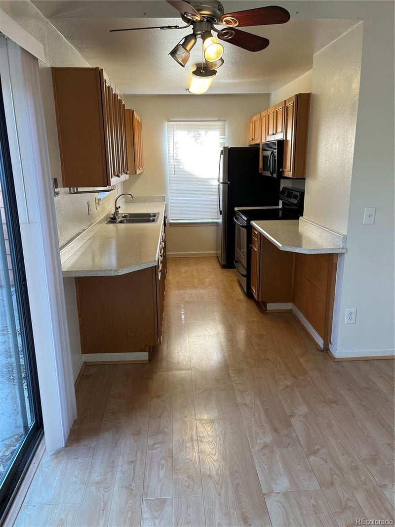 2255 Buckley Rd #202, Aurora, CO 80013