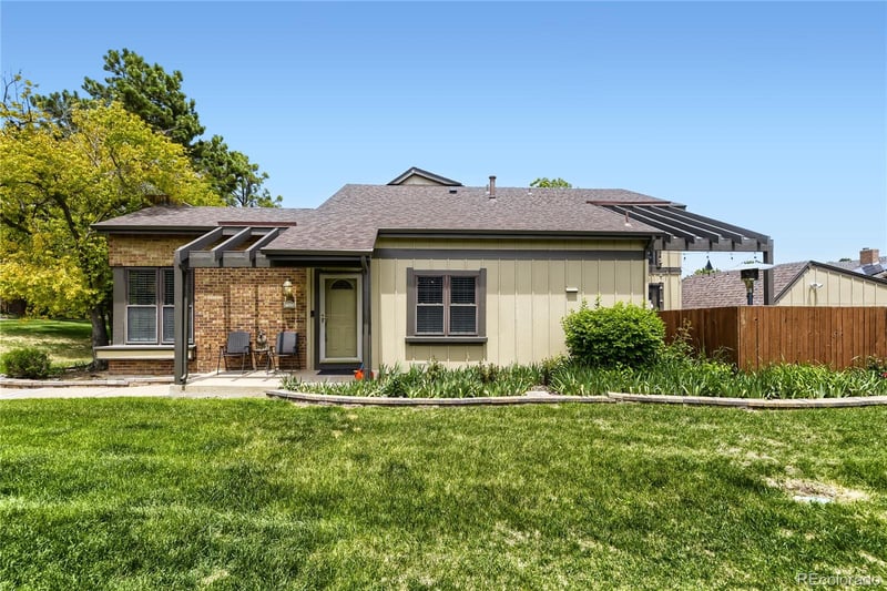 7976 Phillips Cir, Centennial, CO 80112